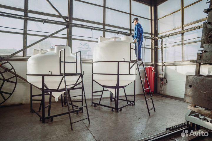 Бочка пластиковая емкость пластиковая 5000 л