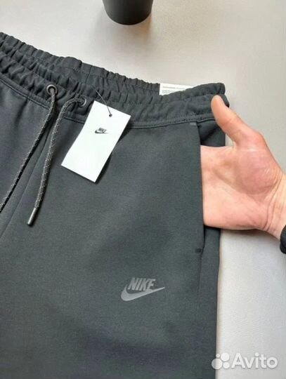 Шорты Nike Tech Fleece черные