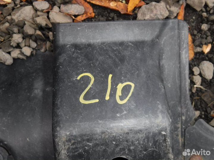 Кожух защитный лев. Skoda Octavia