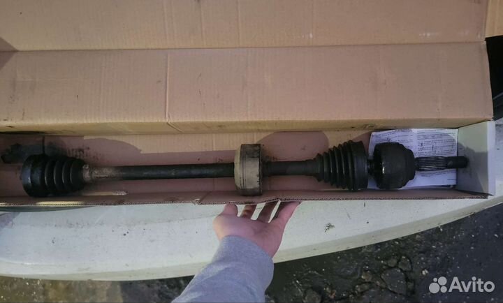 Правый привод на Логан, без внутреннего шруса