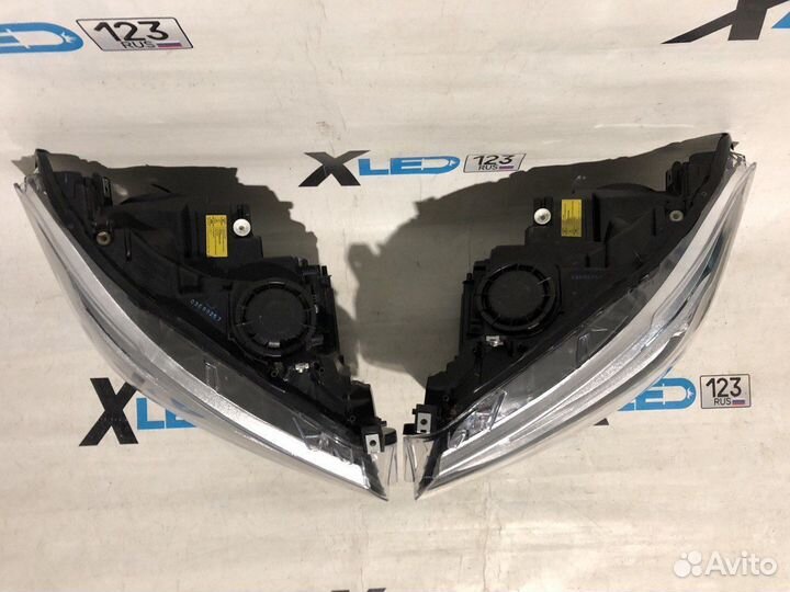 Фара правая левая BMW 1 F20 дорестайлинг ксенон
