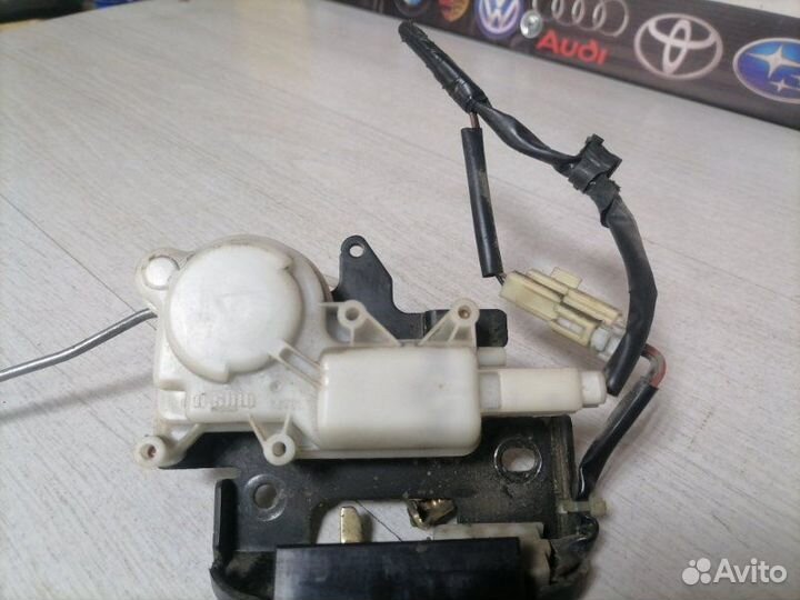 Замок багажника Mazda Mazda6 JM7GG32F051153367 LF
