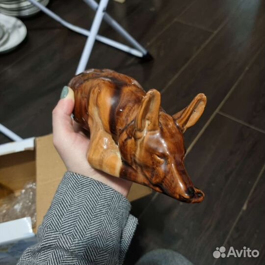 Собака овчарка фарфор