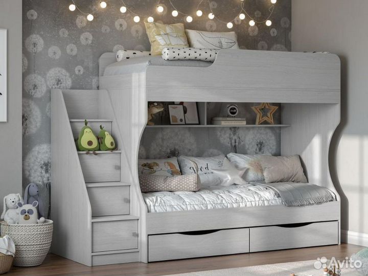 Двухъярусная кровать в наличии