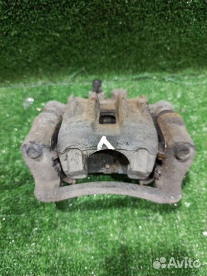 Суппорт тормозной задний левый Kia Ceed хэтчбек