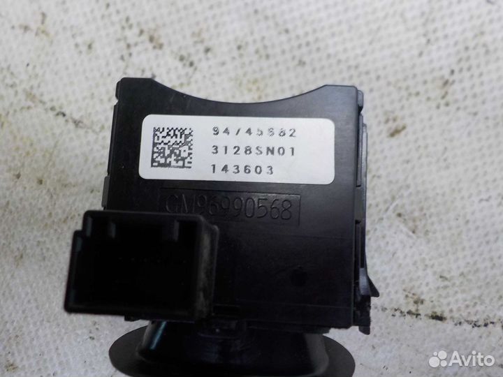 Под рулевой переключатель левый Chevrolet Cobalt