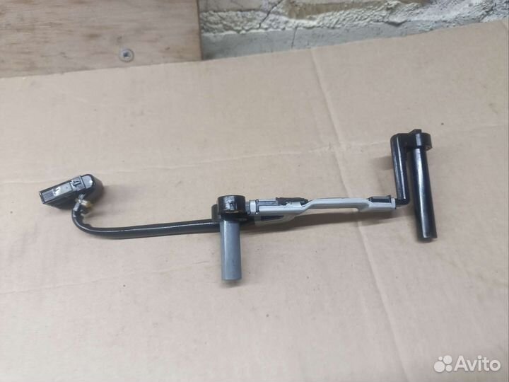 Датчик скорости A6MF2