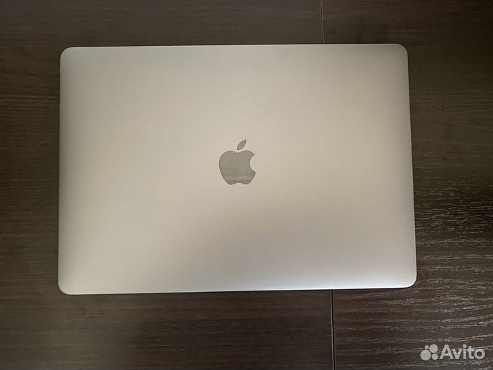 Apple MacBook air 13 2020 m1 8gb 256