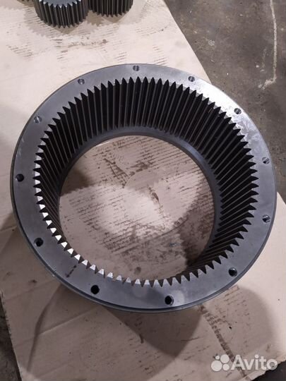 Шестерня бортового редуктора 14505741 Вольво