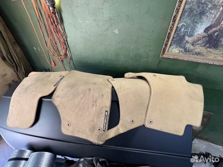 Автомобильные коврики porsche cayenne