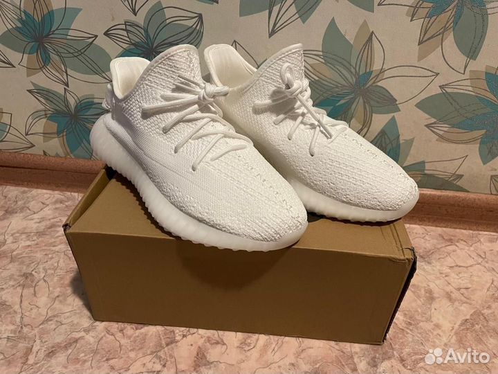 Кроссовки Adidas yeezy boost 350