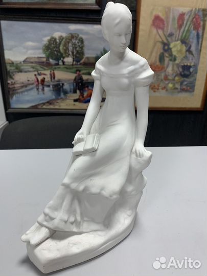 Статуэтка Татьяна Ларина. бисквит