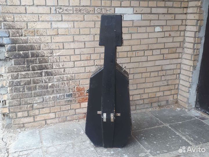 Антикварный кофр для виолончели