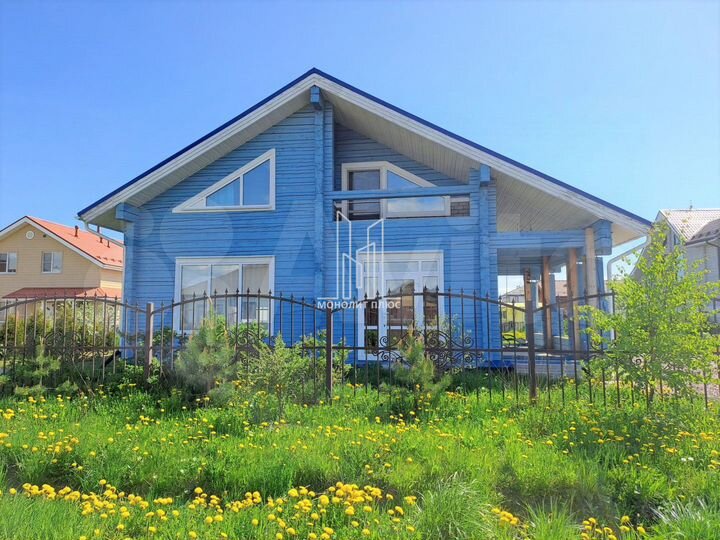 Коттедж 162,8 м² на участке 12,1 сот.