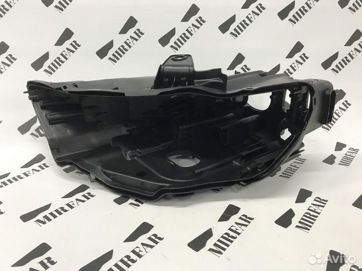 Левый корпус фары Audi A3 8V 2016-2020 Рестайлинг