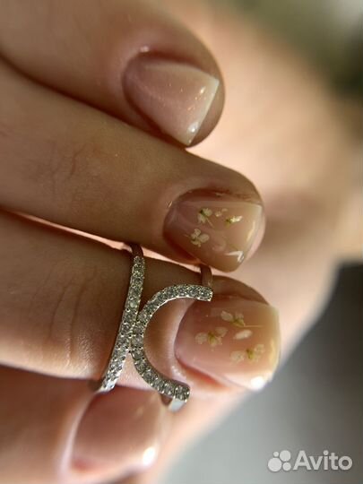 Маникюр на дому