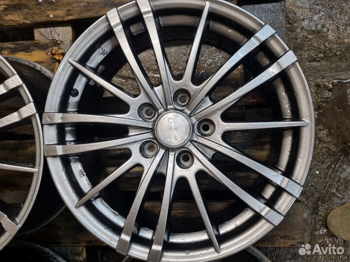 Комплект литых дисков Grampus