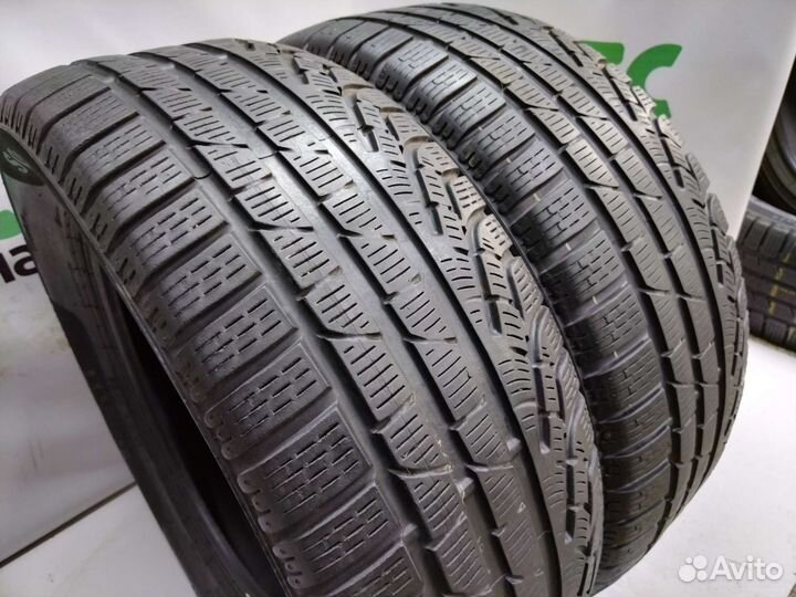 Pirelli Winter Sottozero 210 Serie II 235/55 R17