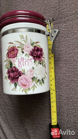 Банка для сыпучих продуктов