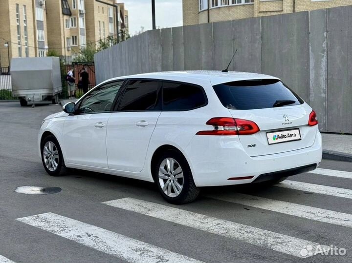 Peugeot 308 1.5 AT, 2019, 100 000 км