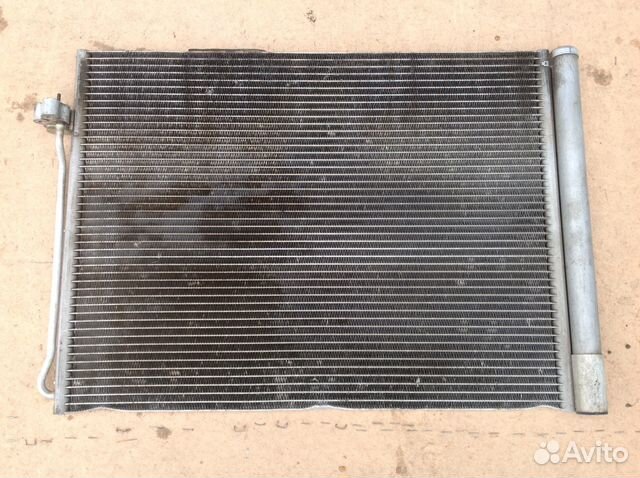 Радиатор кондиционера BMW X5 E70