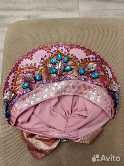 Кокошник ручной работы на возраст 6-8 л