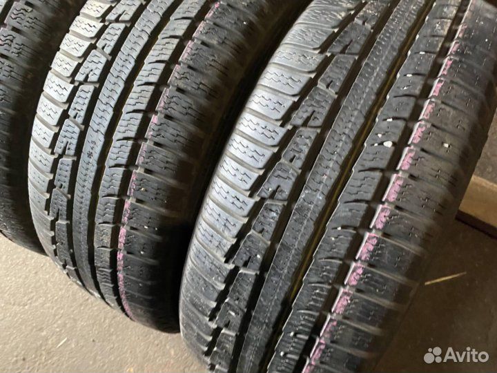 Nokian Tyres WR A3 215/55 R17