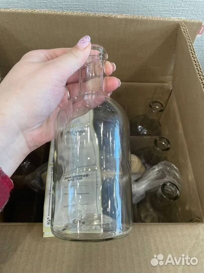 Бутылки стекло 0.5 с пробками для самогона