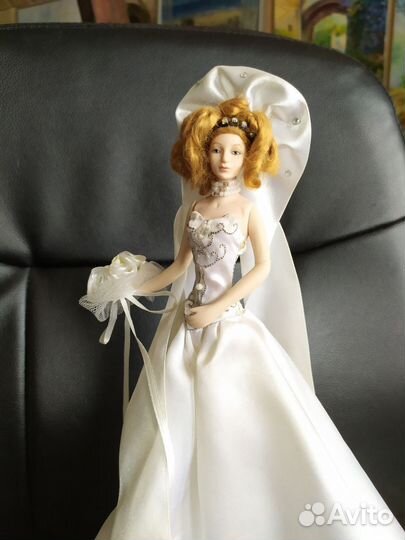 Статуэтка фарфор