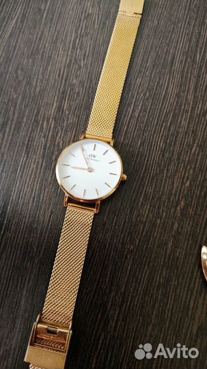 Женские часы Daniel Wellington