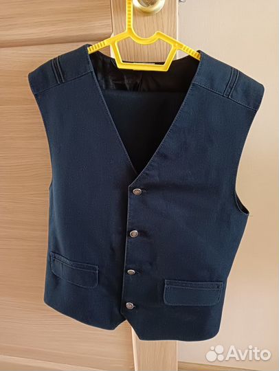 Школьная форма для мальчик на 140 и 152 см