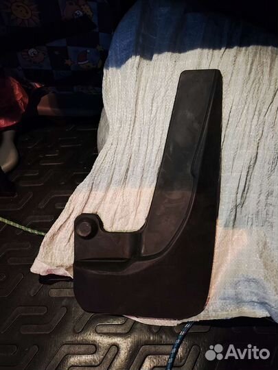 Брызговики Skoda yeti