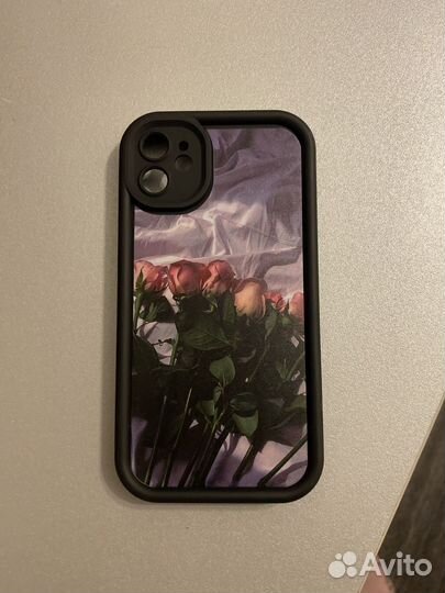 Чехол на iPhone 11