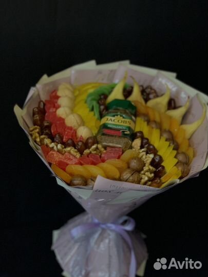 Букет из сухофруктов