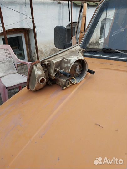 Продам левую фару на ваз 2109, 2108 и 21099