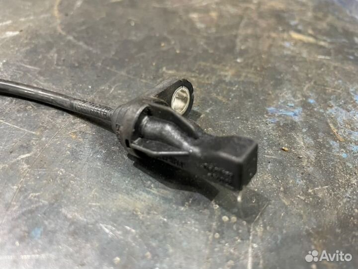 Датчик ABS передний левый Bmw 1 F20