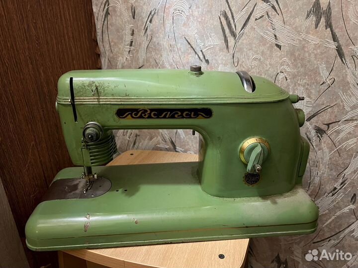 Швейная машинка ручная СССР волга