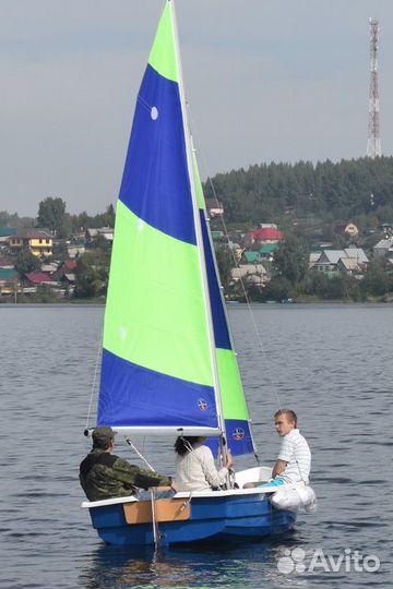 Лодка парусная Виза Комби - 395