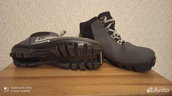 Ботинки лыжные 38 размер