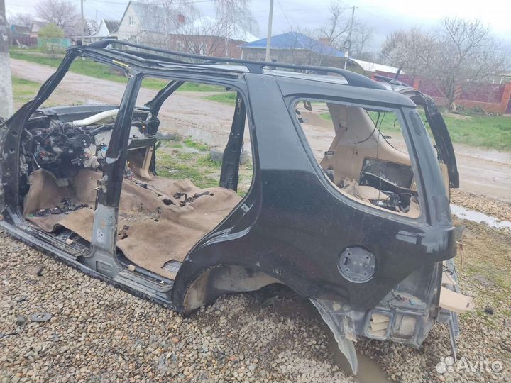 Задние крылья ml350