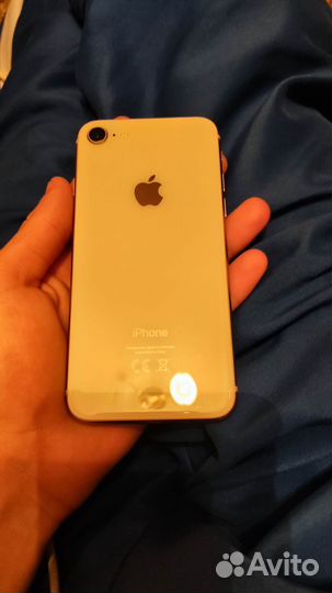 iPhone 8, 64 ГБ