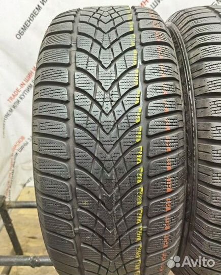 Dunlop SP Winter Sport 4D 215/60 R16 99N