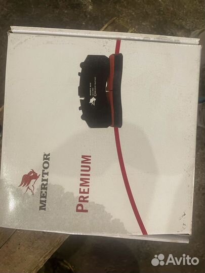 Колодки На Вольво, и на Даф. Оригинал meritor