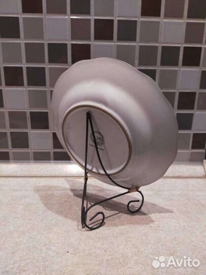 Декоративная тарелка на подставке, о. Bali