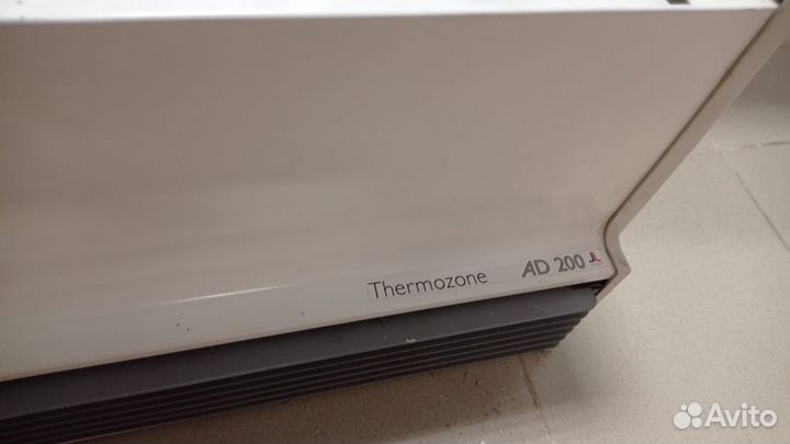 Воздушно-тепловая завеса Frico Thermozone AD 215 E