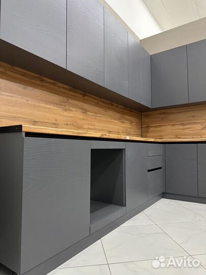 Кухонный гарнитур Мира 300/150 см