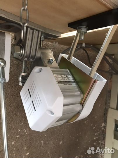 Рукавная швейная машина