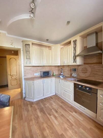 1-к. квартира, 46 м², 2/14 эт.