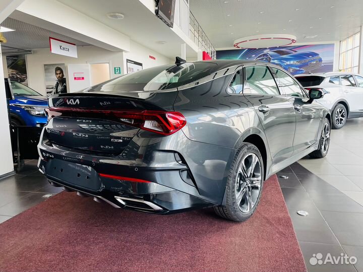 Kia K5 2.5 AT, 2023