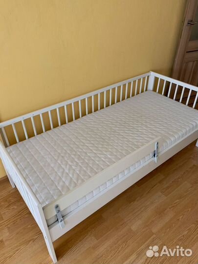 Детская кровать IKEA с матрасом